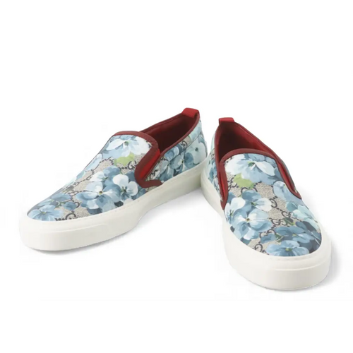 Load image 1 in gallery view. Gucci Blooms