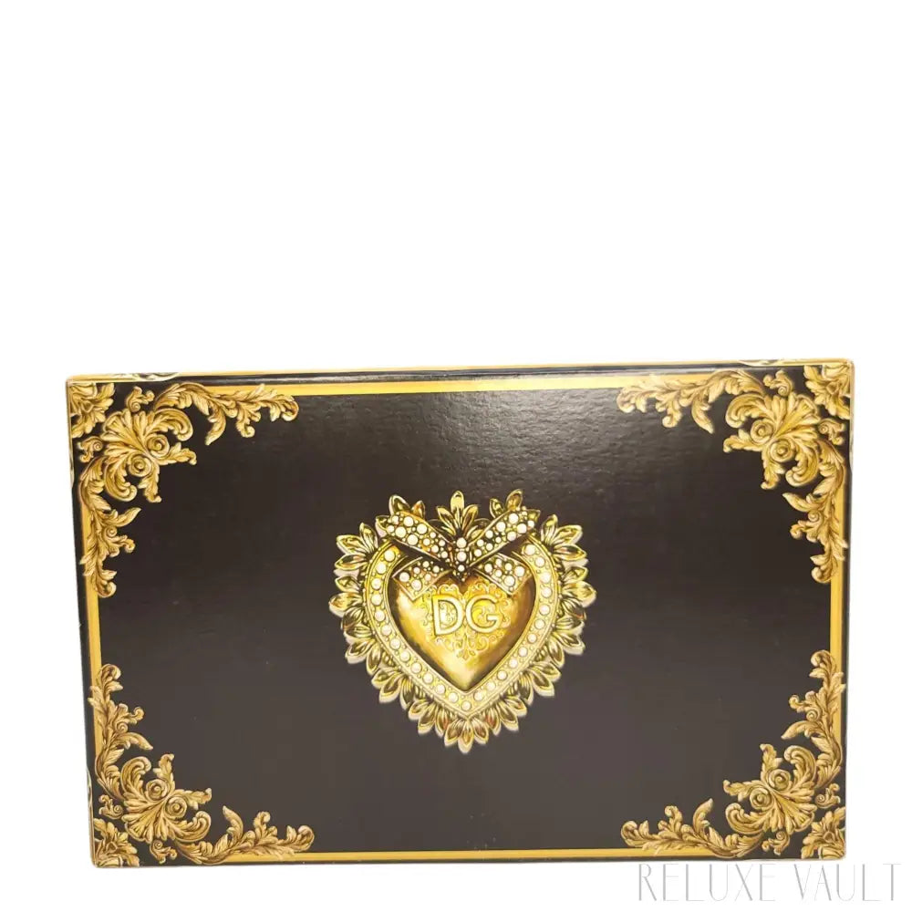 Devotion Zip-around wallet