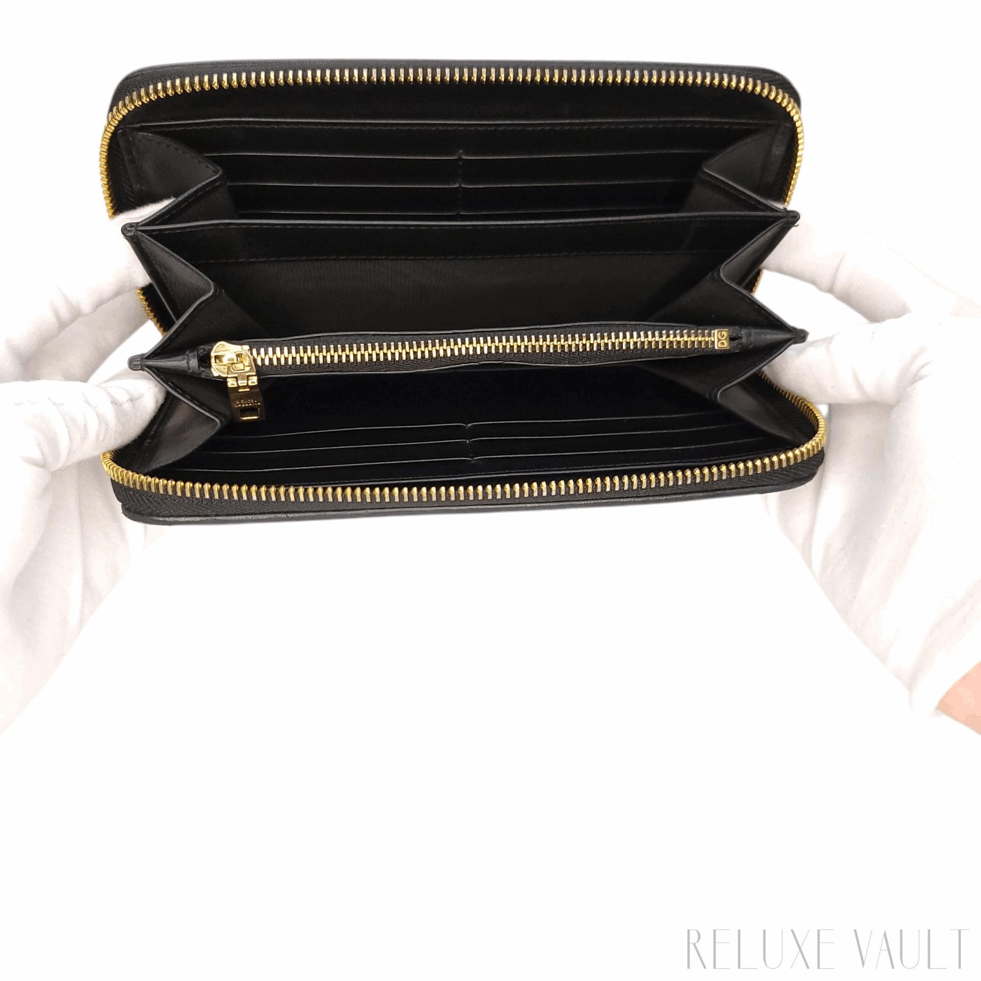 Devotion Zip-around wallet