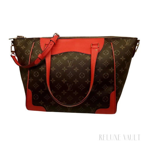 Load image 1 in gallery view. Estrela Monogram