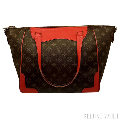 Load image 1 in gallery view. Estrela Monogram