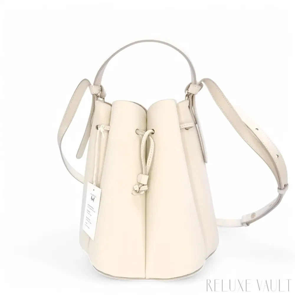 Numéro Huit Mini Edition in Textured Chalk