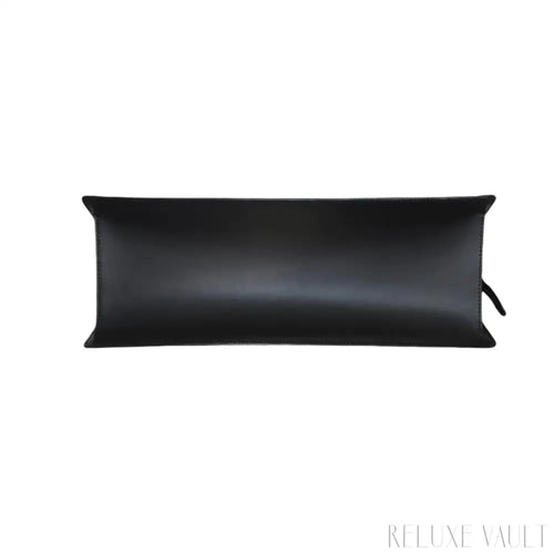 Load image 1 in gallery view. Sac Triangle Epi Black