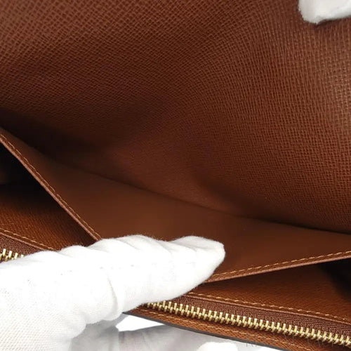 Load image 1 in gallery view. Sarah Long Wallet