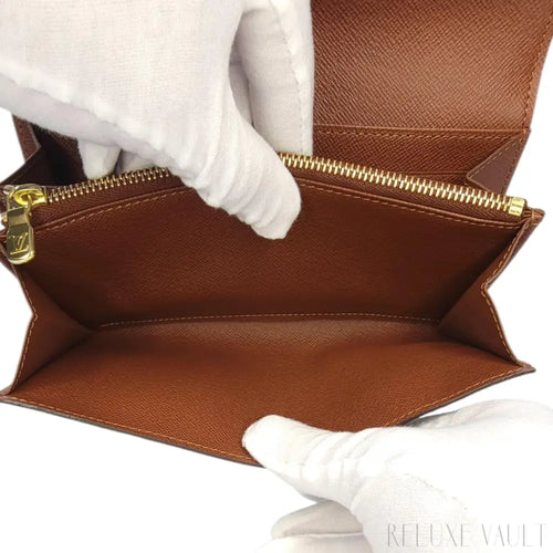 Load image 1 in gallery view. Sarah Long Wallet