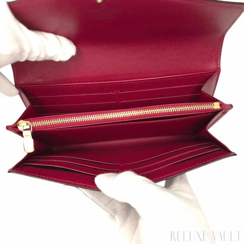 Load image 1 in gallery view. Sarah Wallet