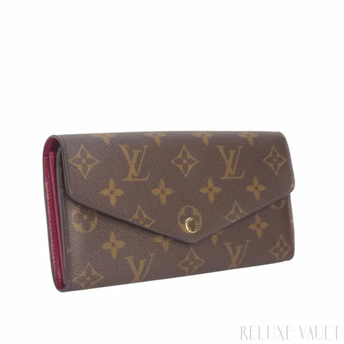 Load image 1 in gallery view. Sarah Wallet