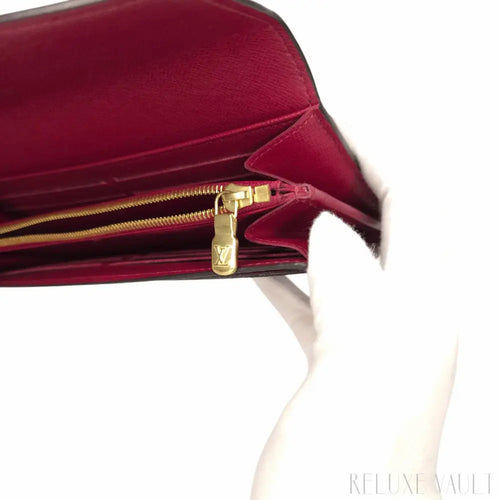 Load image 1 in gallery view. Sarah Wallet