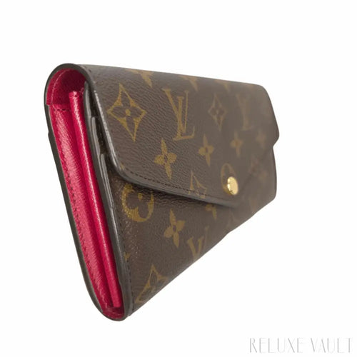 Load image 1 in gallery view. Sarah Wallet